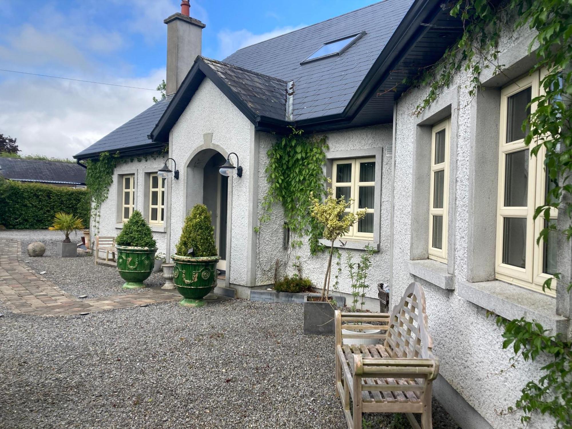 Ballybur Lodge Cuffesgrange エクステリア 写真