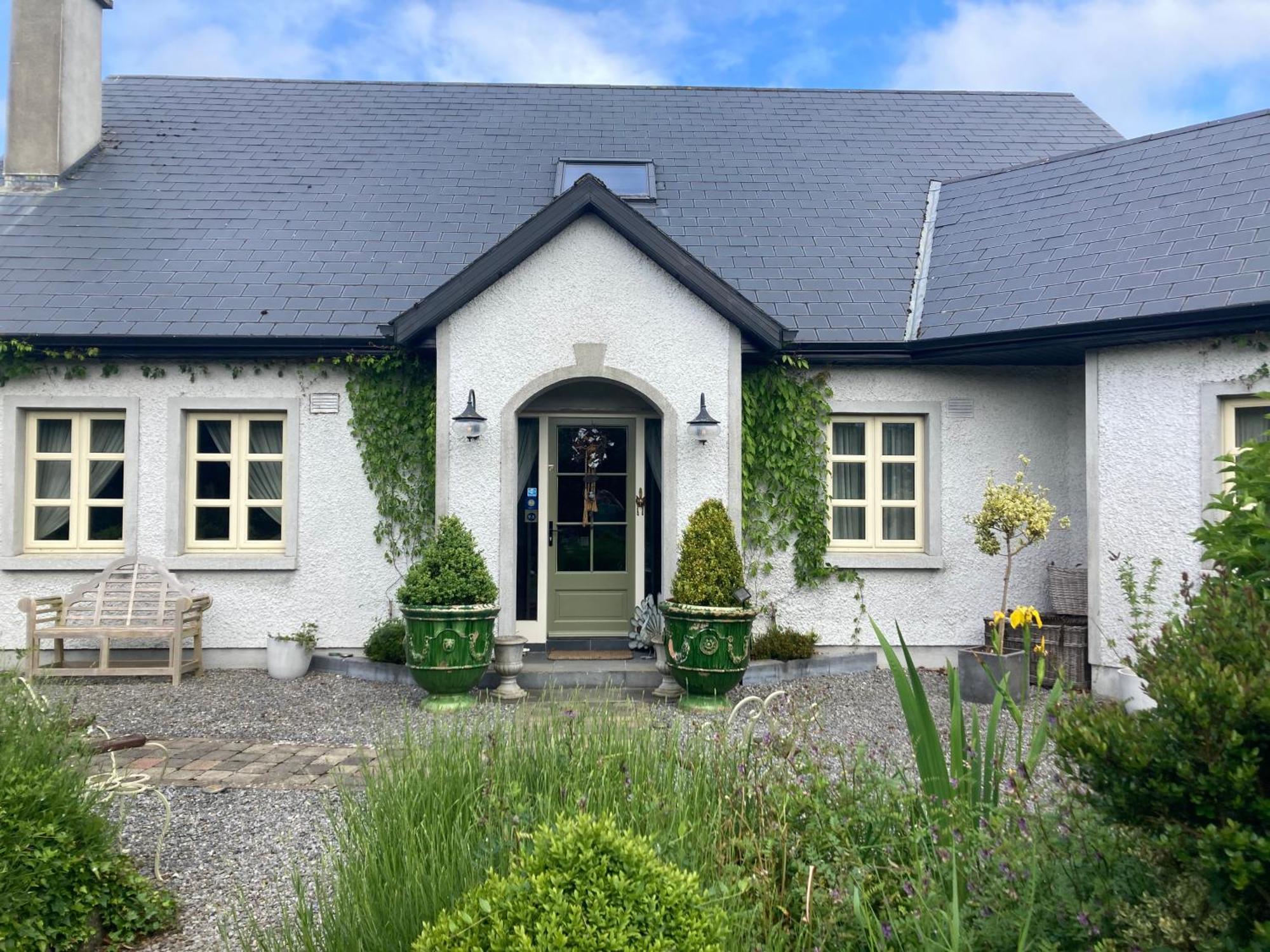 Ballybur Lodge Cuffesgrange エクステリア 写真